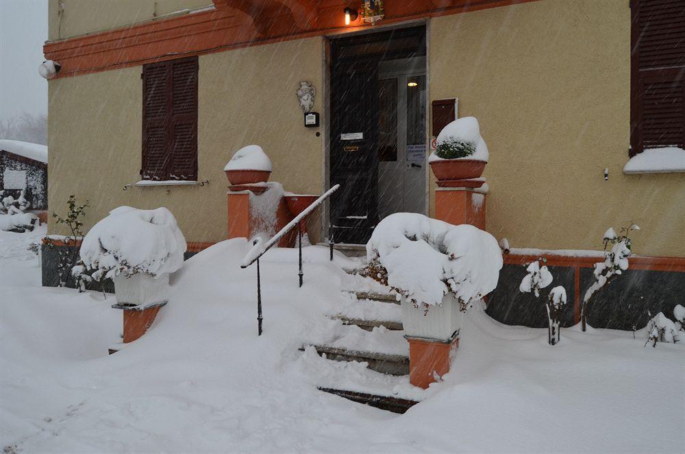 Albergo Chiara Savignone Exterior photo